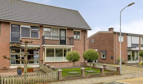 Te koop: Foto Woonhuis aan de Burg Mr Verbeekstraat 22 in Dinxperlo