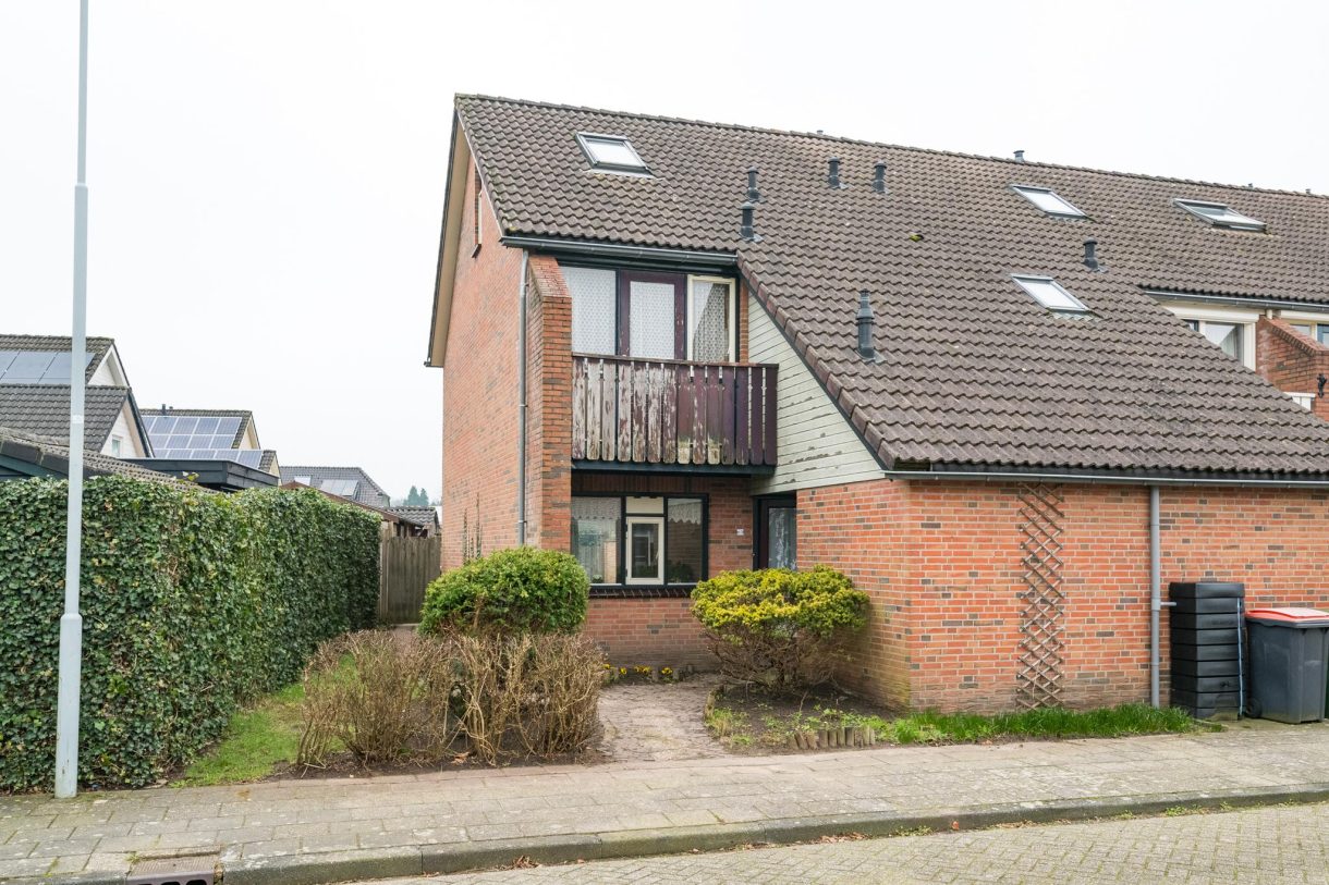 Te koop: Foto Woonhuis aan de Julianalaan 60 in Hengelo (gld)