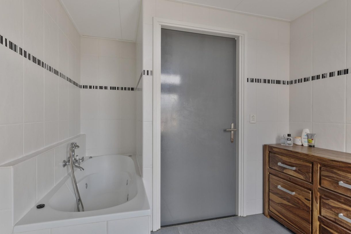 Te koop: Foto Woonhuis aan de Nijverheidstraat 21 in Terborg