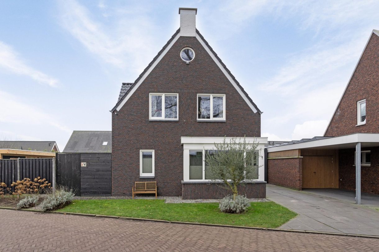 Te koop: Foto Woonhuis aan de De Kraaienboom 1 in Aalten