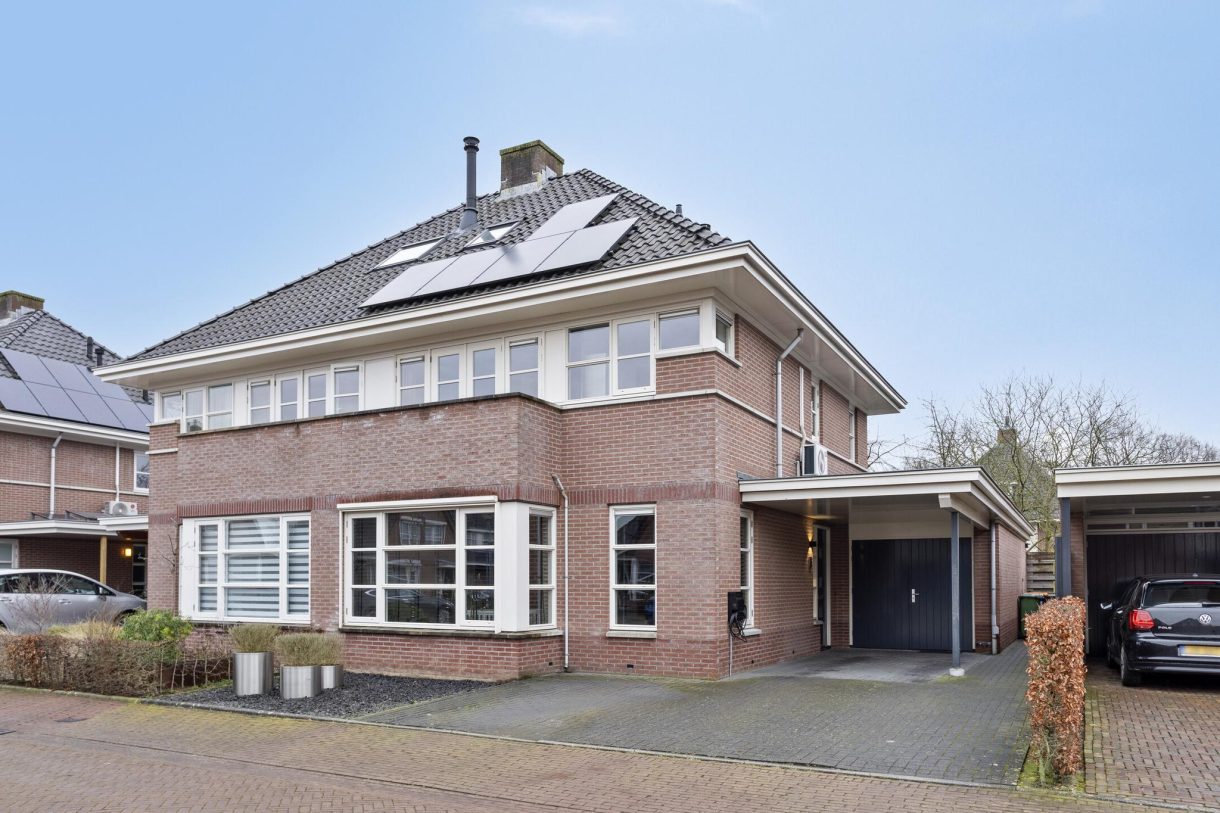 Te koop: Foto Woonhuis aan de Breukelaarplein 4 in Aalten