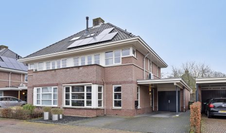 koop  Aalten  Breukelaarplein 4 – Hoofdfoto