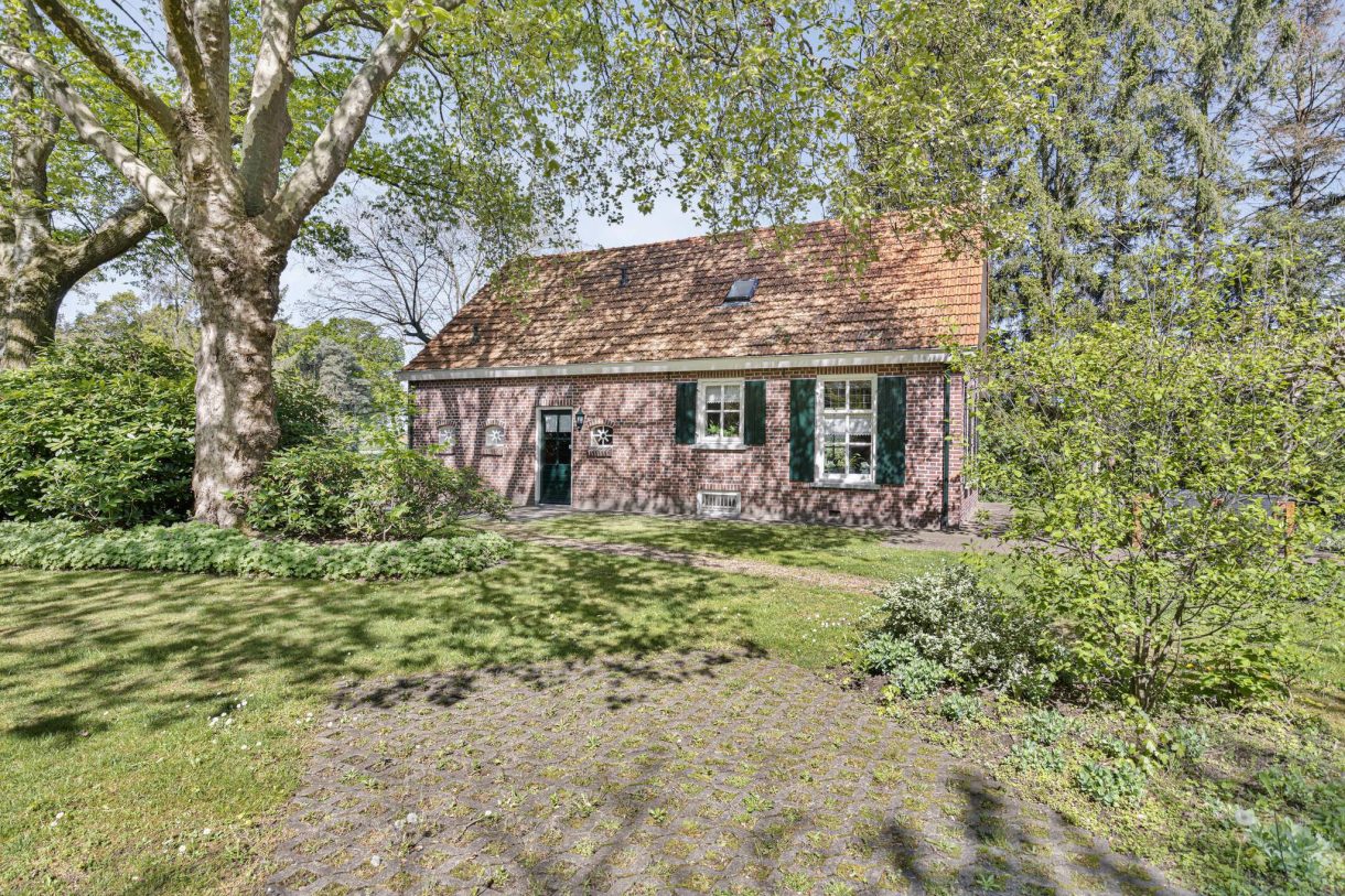 Te koop: Foto Woonhuis aan de Dinxperlosestraatweg 96 in Aalten