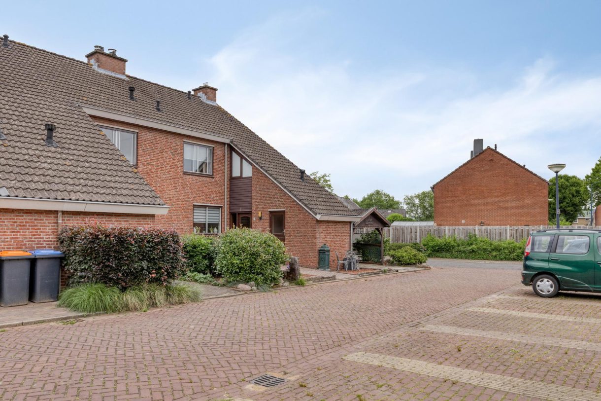 Te koop: Foto Woonhuis aan de De Holtplaats 4 in Silvolde