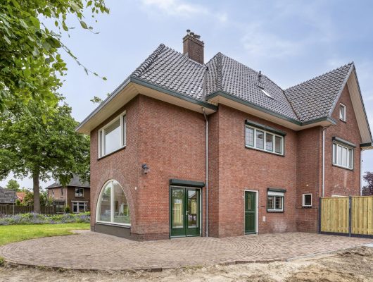 Hoofdfoto van Aalten Plein-Zuid 7