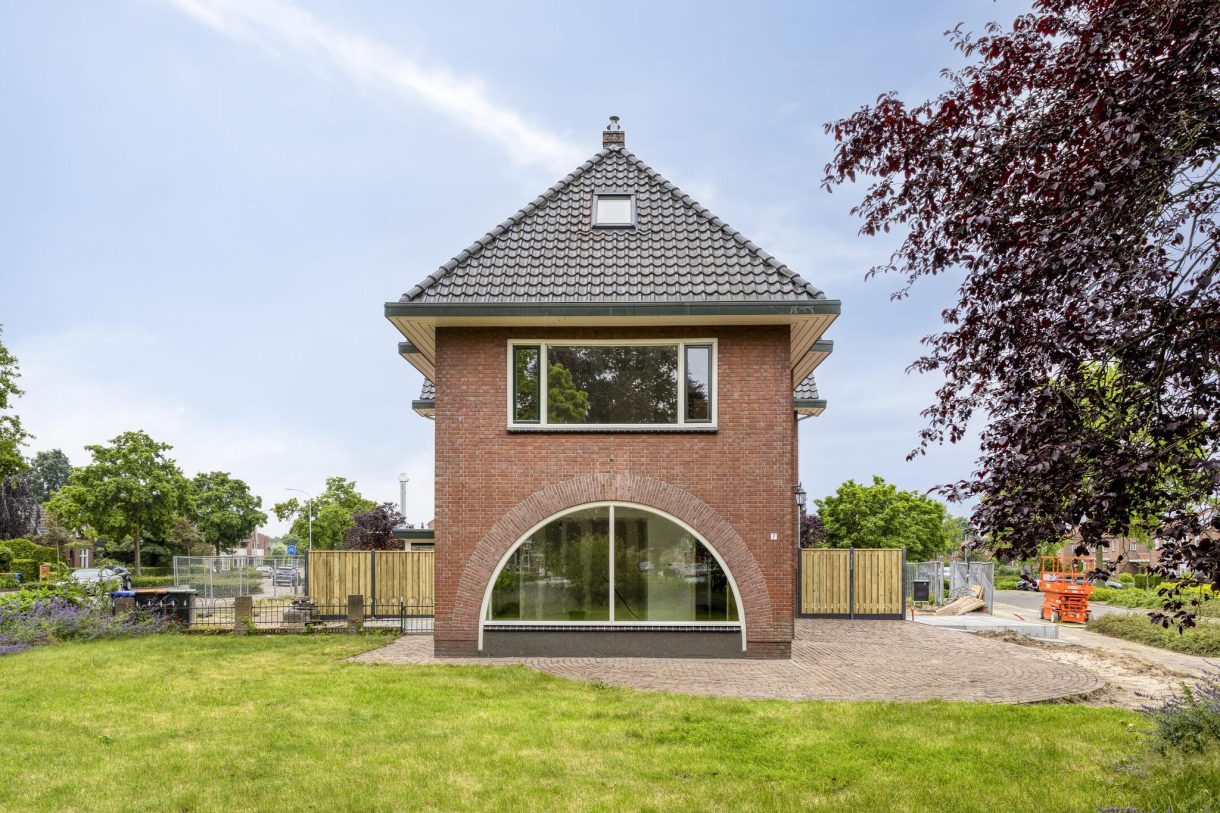 Te koop: Foto Woonhuis aan de Plein-Zuid 7 in Aalten