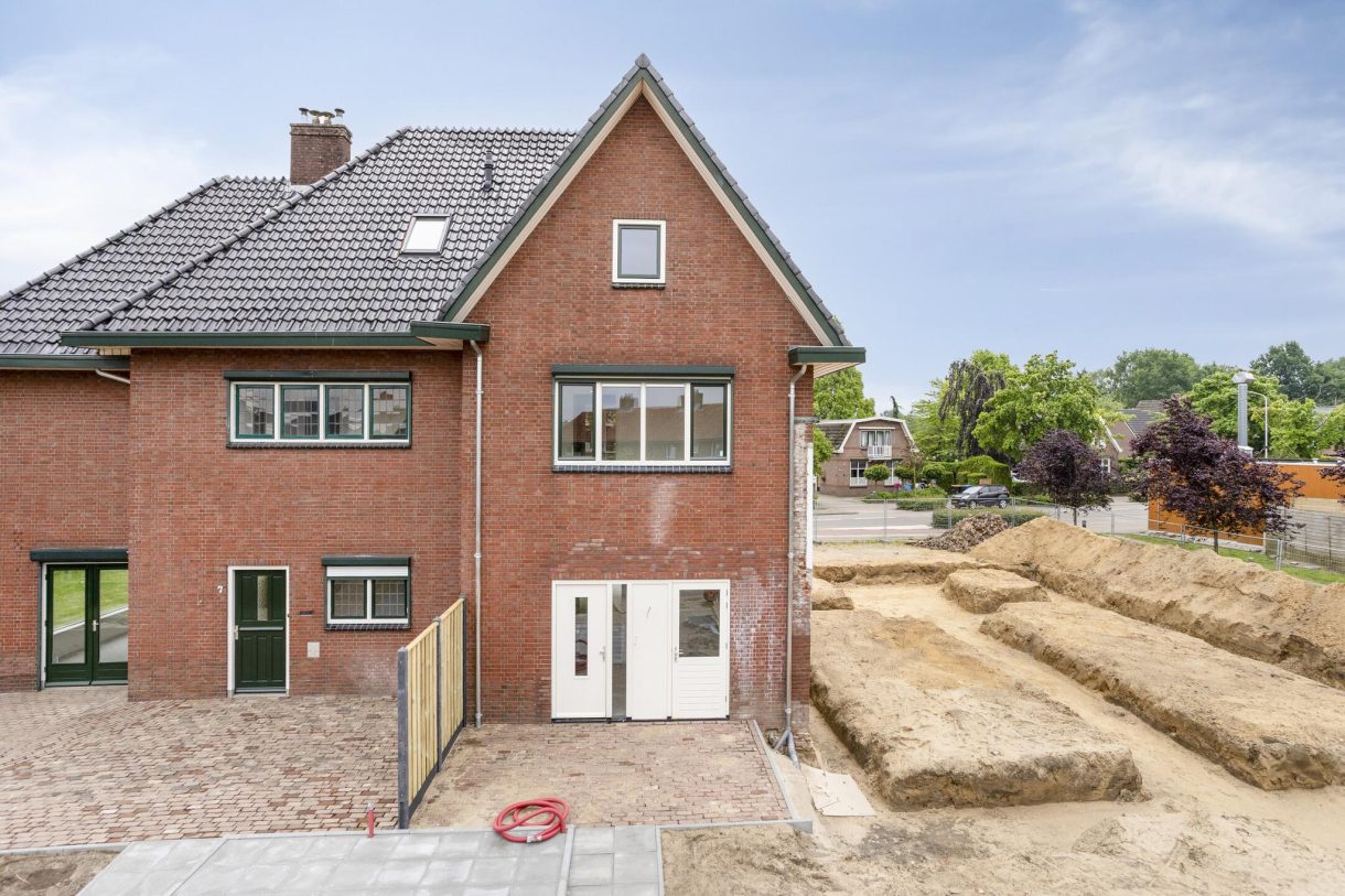 Te koop: Foto Woonhuis aan de Plein-Zuid 7A in Aalten