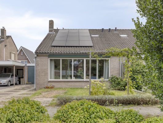 Hoofdfoto van Aalten Reviusstraat 2