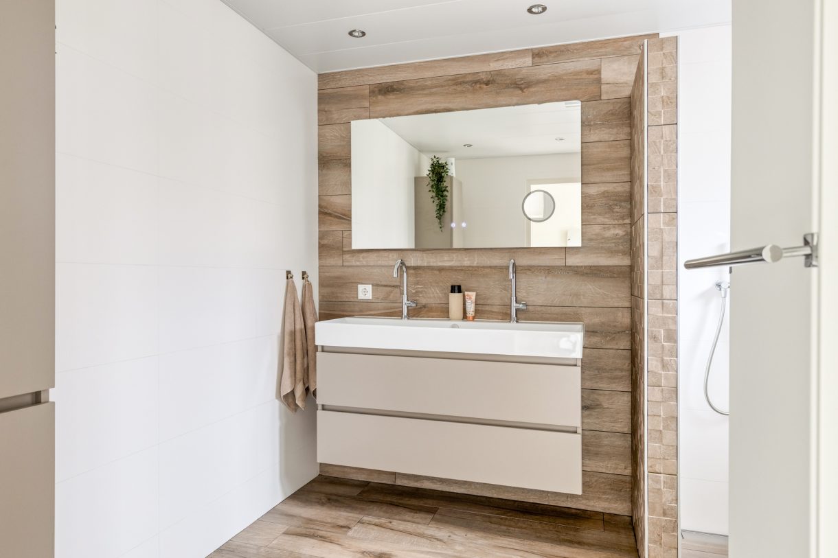 Te koop: Foto Woonhuis aan de Vredenseweg 128 in Winterswijk