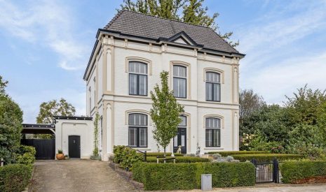 Hoofdfoto van Aalten Bredevoortsestraatweg 51